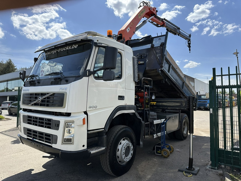 Volvo FM 300 4x4 TIPPER + CRANE PALFINGER PK 12000 - *339.000km* - MANUAL - STEEL SPRING / BIG AXLES - EURO 3 - TÜV 15/10/2025 - Φορτηγό ανατρεπόμενο, Φορτηγό με γερανό: φωτογραφία 5 Volvo FM 300 4x4 TIPPER + CRANE PALFINGER PK 12000 - *339.000km* - MANUAL - STEEL SPRING / BIG AXLES - EURO 3 - TÜV 15/10/2025 - Φορτηγό ανατρεπόμενο, Φορτηγό με γερανό: φωτογραφία 5