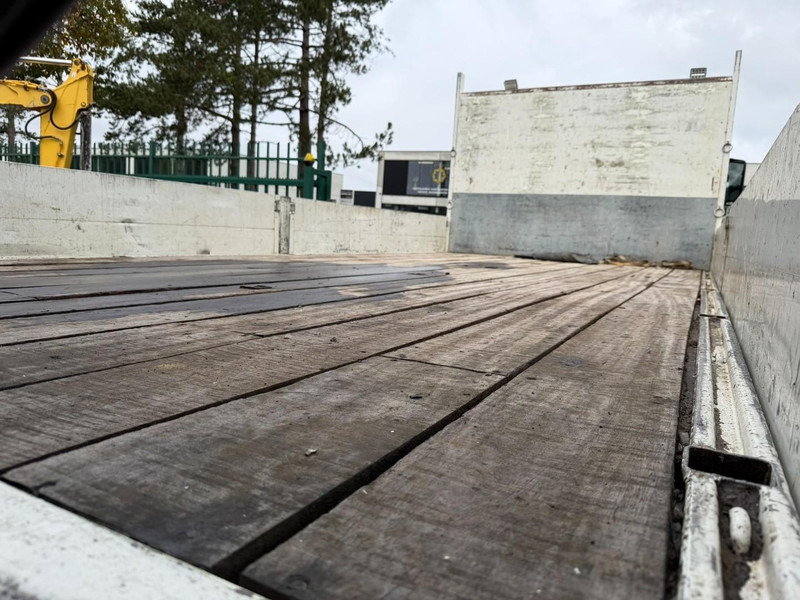 Φορτηγό με γερανό Volvo FM 300 6x4 + (25.8m!) CRANE HIAB 245 E-5 + JIB 65 X-3 + 2 ME - *228.000km* - MANUAL - A/C - EURO 3 - BELGIAN TRUCK: φωτογραφία 18