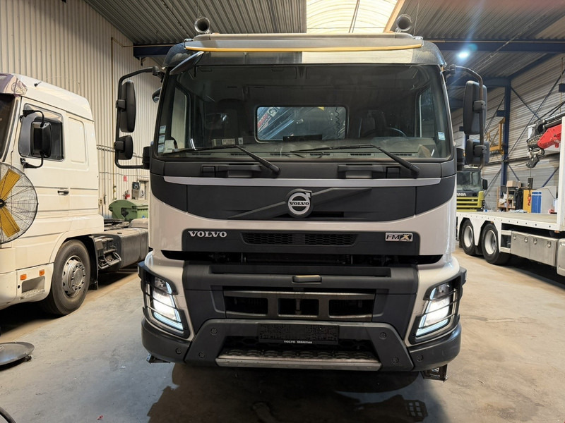 Volvo FMX 460 6x4 TIPPER + CRANE HIAB 244 E-5 HIPRO - ROTATOR - RADIO - *349.000km* - EURO 6 - BE TRUCK - Φορτηγό ανατρεπόμενο, Φορτηγό με γερανό: φωτογραφία 3 Volvo FMX 460 6x4 TIPPER + CRANE HIAB 244 E-5 HIPRO - ROTATOR - RADIO - *349.000km* - EURO 6 - BE TRUCK - Φορτηγό ανατρεπόμενο, Φορτηγό με γερανό: φωτογραφία 3