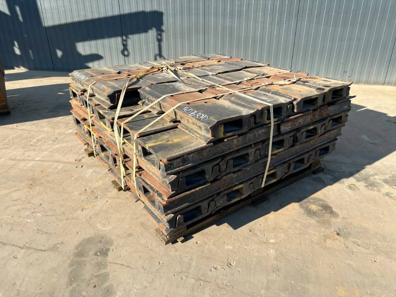 Cat 330C / 330D / 336D / 336E / 336F Shoes - Παρελκόμενα για Κατασκευή μηχανήματα: φωτογραφία 1 Cat 330C / 330D / 336D / 336E / 336F Shoes - Παρελκόμενα για Κατασκευή μηχανήματα: φωτογραφία 1