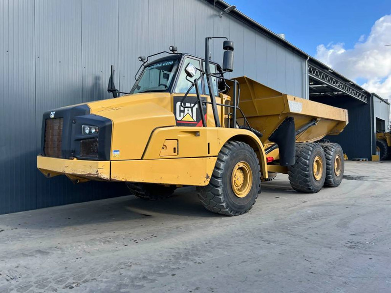Cat 735 | 735B - Αρθρωτό φορτηγό: φωτογραφία 1 Cat 735 | 735B - Αρθρωτό φορτηγό: φωτογραφία 1