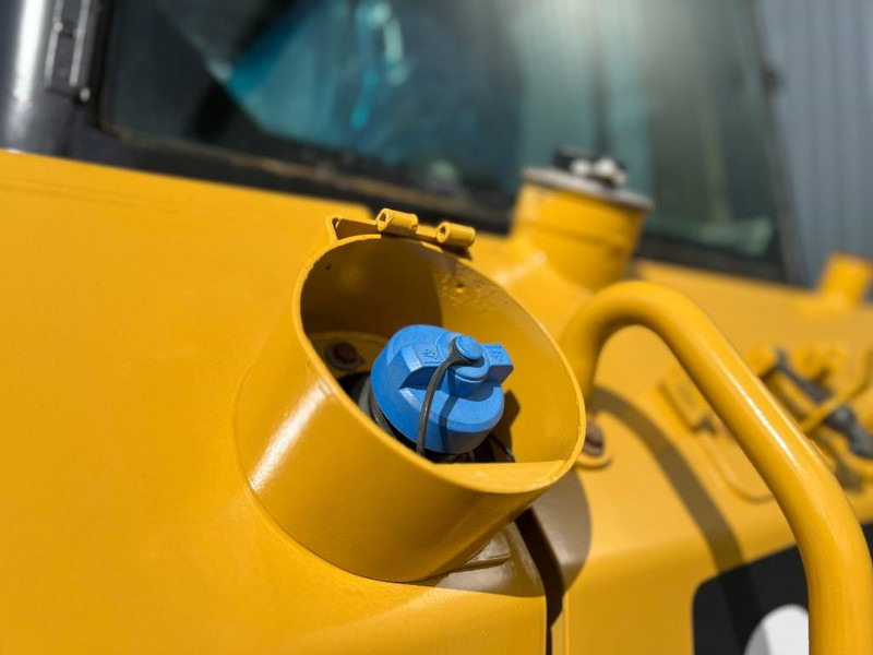 Cat D6N LGP - Μπουλντόζα: φωτογραφία 5 Cat D6N LGP - Μπουλντόζα: φωτογραφία 5