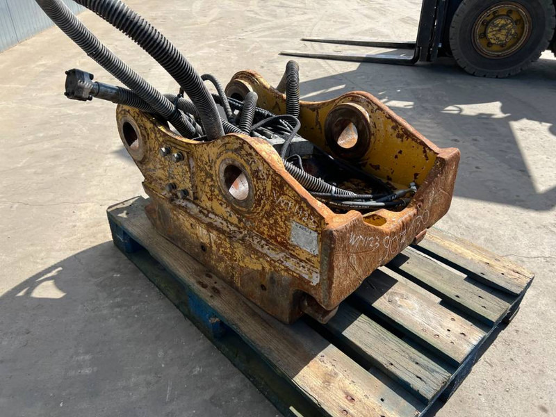 OilQuick OQ80 - 330F / 329E - Ταχυσύνδεσμος για Κατασκευή μηχανήματα: φωτογραφία 3 OilQuick OQ80 - 330F / 329E - Ταχυσύνδεσμος για Κατασκευή μηχανήματα: φωτογραφία 3