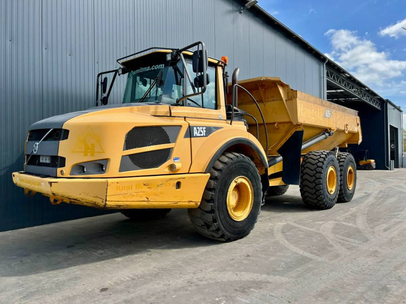 Volvo A25F - Αρθρωτό φορτηγό: φωτογραφία 1 Volvo A25F - Αρθρωτό φορτηγό: φωτογραφία 1