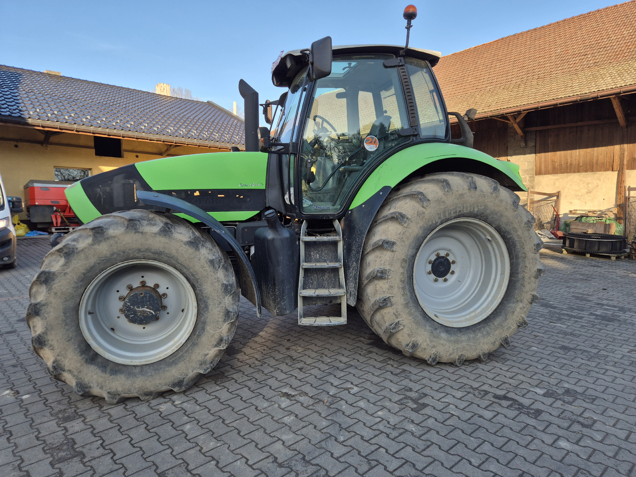 DEUTZ-FAHR Agrotron M650 - Τρακτέρ: φωτογραφία 2 DEUTZ-FAHR Agrotron M650 - Τρακτέρ: φωτογραφία 2