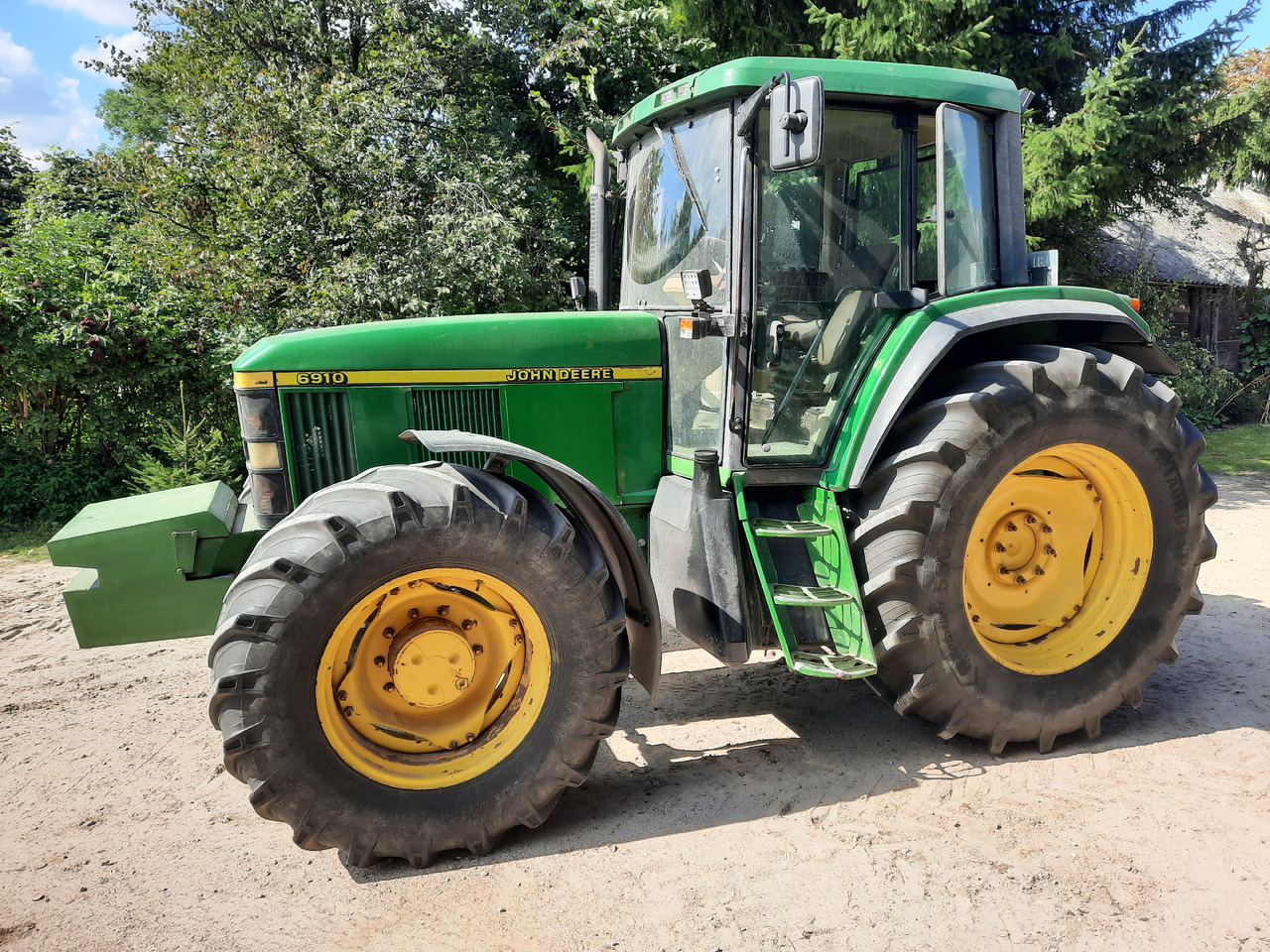 JOHN DEERE 6910 - Τρακτέρ: φωτογραφία 3 JOHN DEERE 6910 - Τρακτέρ: φωτογραφία 3