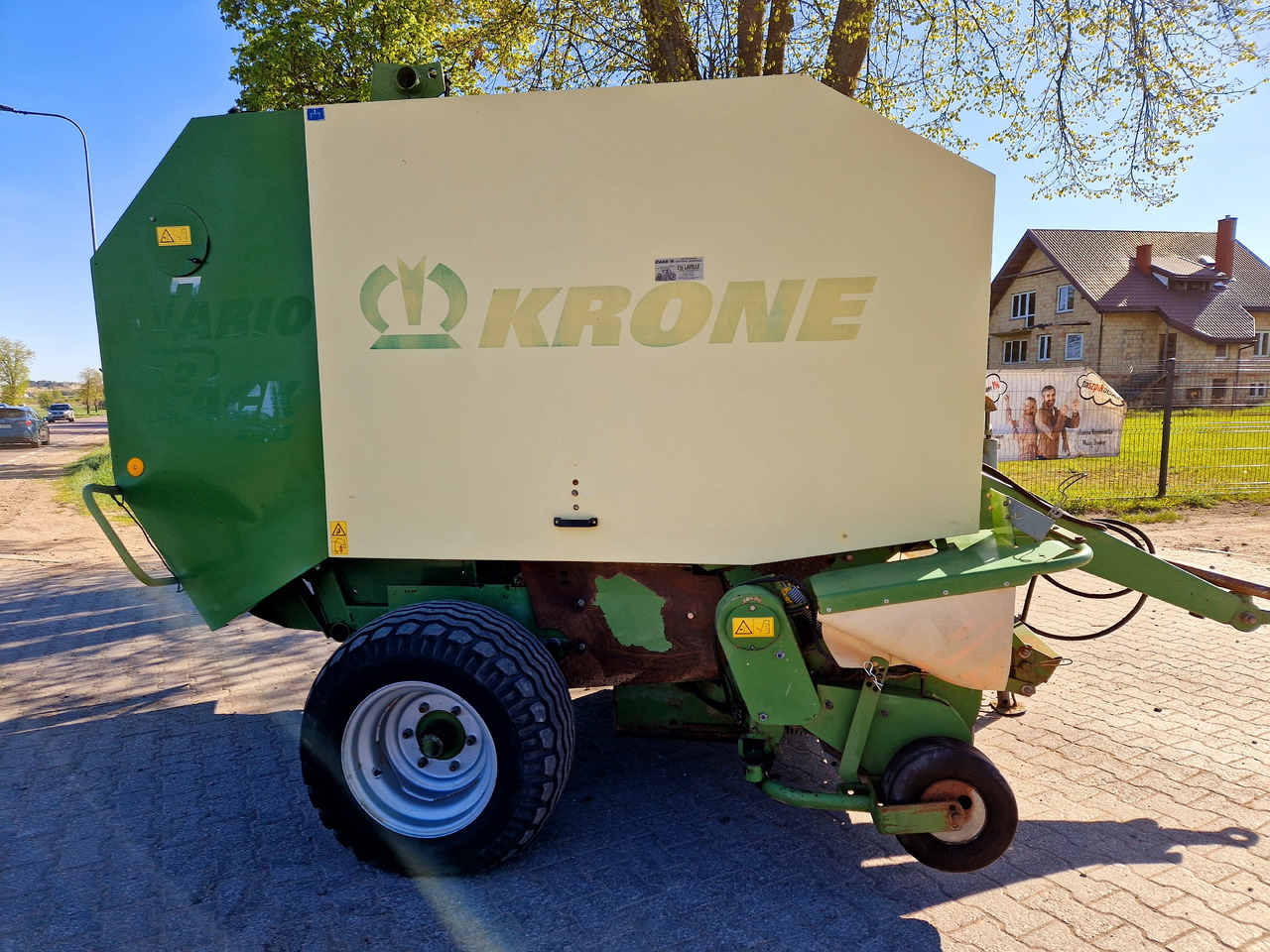 KRONE Vario Pack 1500 - Χορτοδετική μηχανή στρόγγυλης μπάλας: φωτογραφία 5 KRONE Vario Pack 1500 - Χορτοδετική μηχανή στρόγγυλης μπάλας: φωτογραφία 5