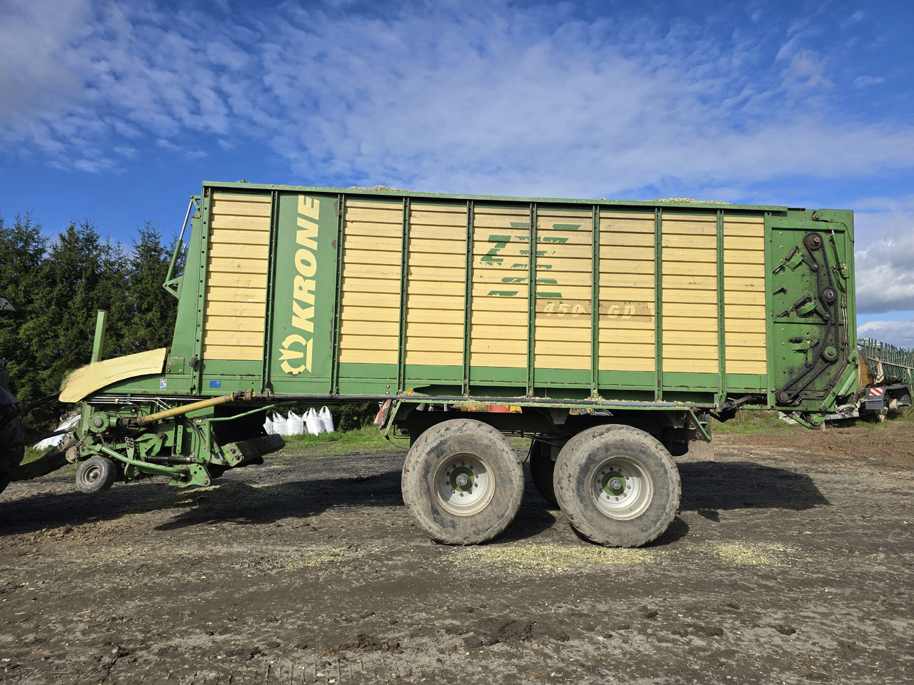 KRONE ZX 450 GD - Βαγόνι ενσίρωσης: φωτογραφία 2 KRONE ZX 450 GD - Βαγόνι ενσίρωσης: φωτογραφία 2