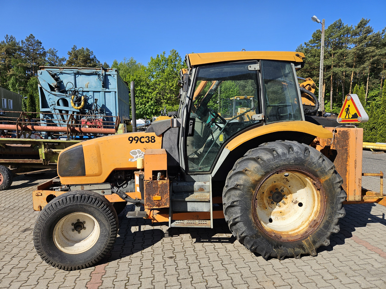 Renault Egros - Χλοοκοπτικό: φωτογραφία 5 Renault Egros - Χλοοκοπτικό: φωτογραφία 5