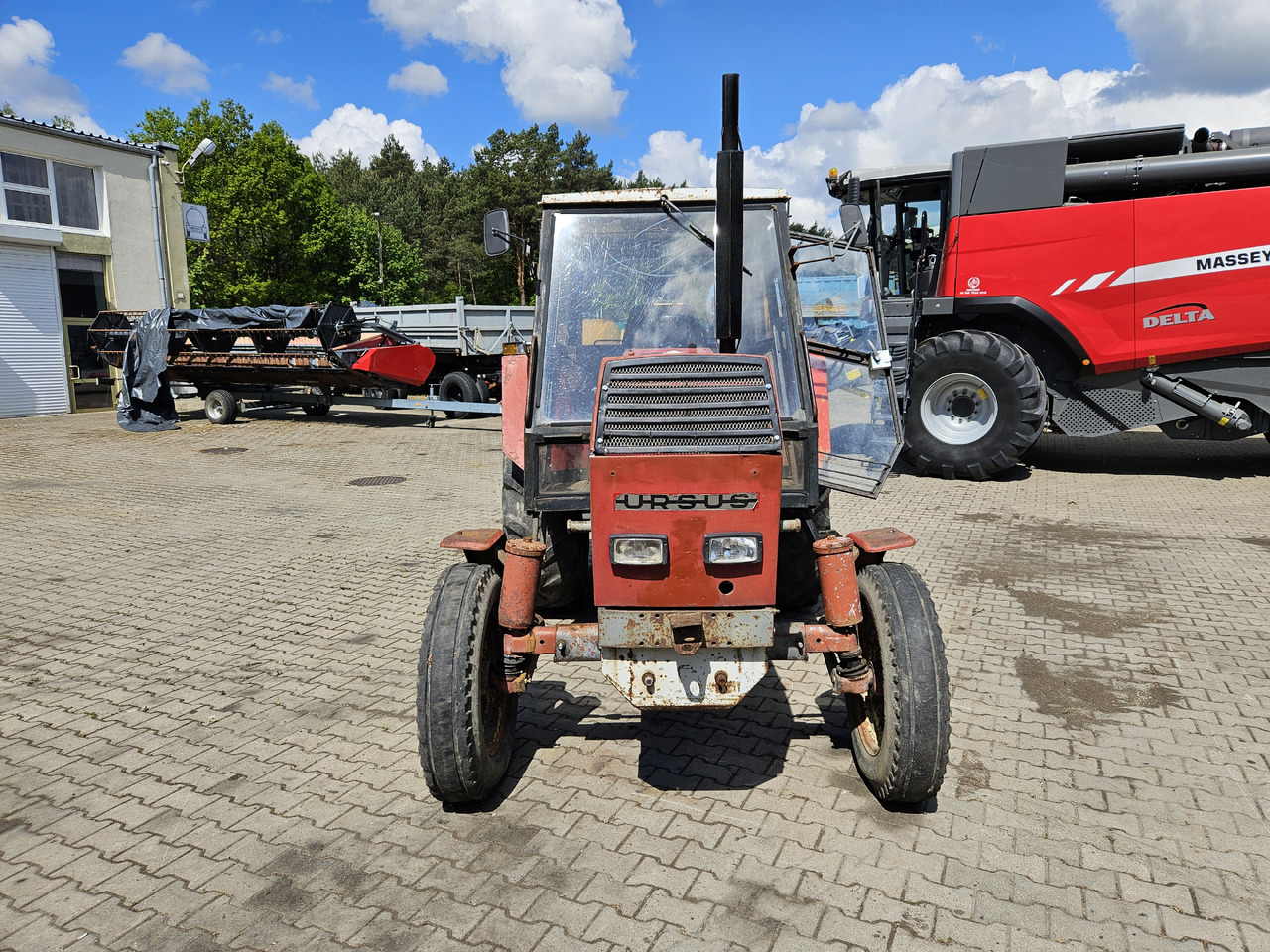 Ursus C-385 - Τρακτέρ: φωτογραφία 2 Ursus C-385 - Τρακτέρ: φωτογραφία 2