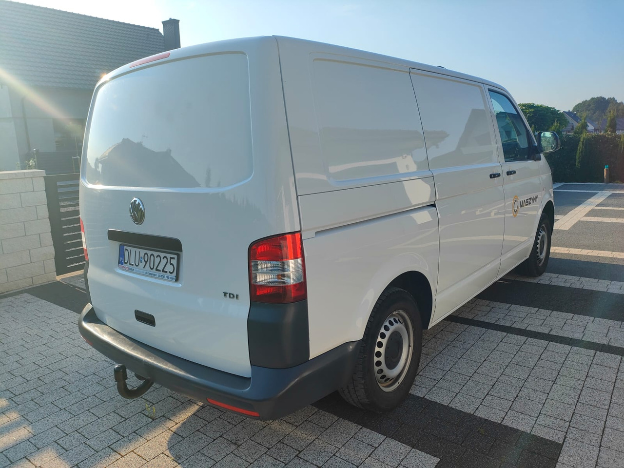 Volkswagen Transporter T 5.1 - Αυτοκίνητο: φωτογραφία 1 Volkswagen Transporter T 5.1 - Αυτοκίνητο: φωτογραφία 1