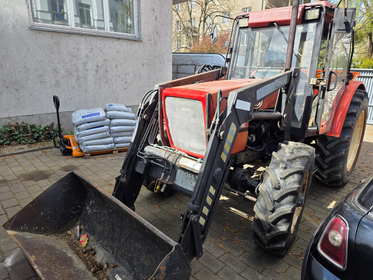 Zetor 9540 - Τρακτέρ: φωτογραφία 4 Zetor 9540 - Τρακτέρ: φωτογραφία 4