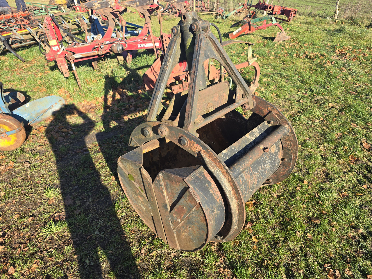 Inna 130 - Κουβας για Κατασκευή μηχανήματα: φωτογραφία 3 Inna 130 - Κουβας για Κατασκευή μηχανήματα: φωτογραφία 3