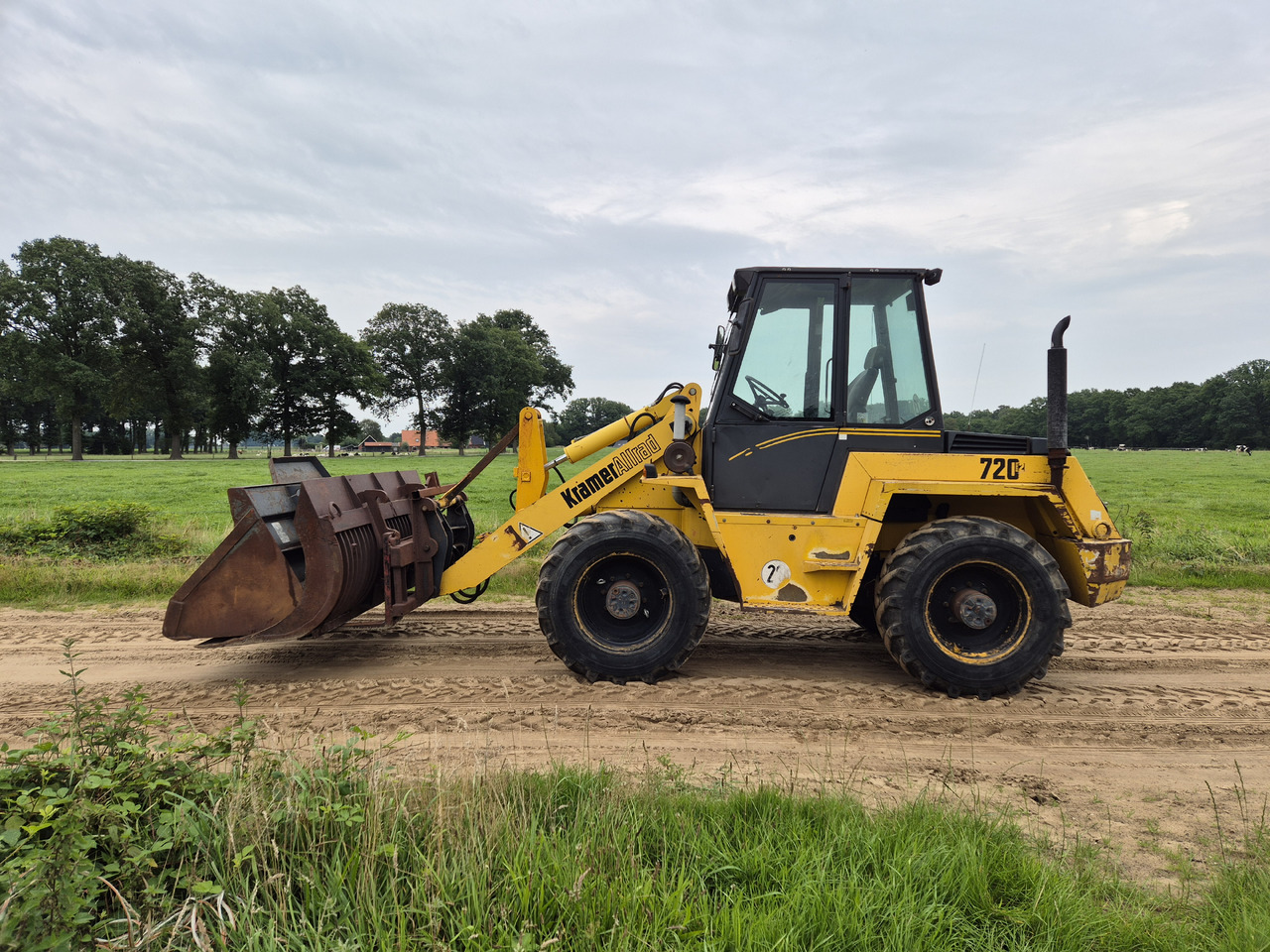 Kramer 720 II - Ελαστιχοφόρος φορτωτής: φωτογραφία 3 Kramer 720 II - Ελαστιχοφόρος φορτωτής: φωτογραφία 3