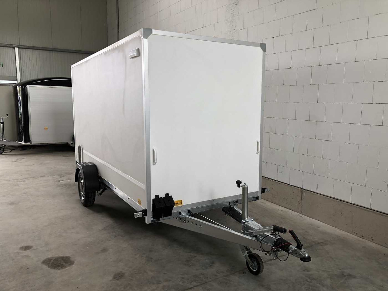 BLYSS F1336HD Rampe Kofferanhänger - Ρυμούλκα κόφα: φωτογραφία 3 BLYSS F1336HD Rampe Kofferanhänger - Ρυμούλκα κόφα: φωτογραφία 3