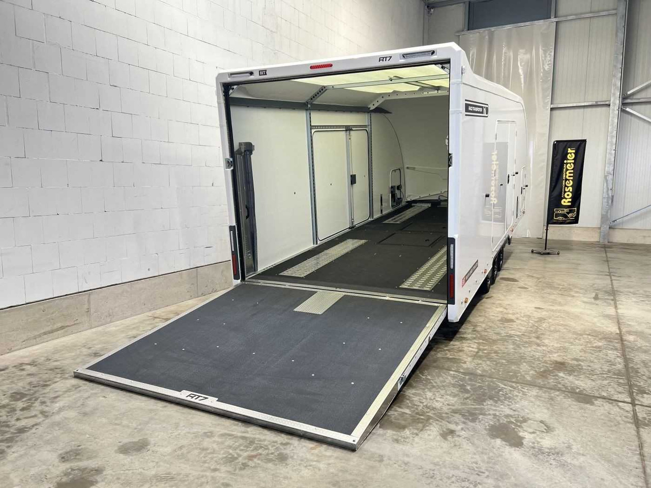 BRIAN_JAMES Race Transporter 7 Autotransporter geschlossen - Ρυμούλκα αυτοκινητάμαξα: φωτογραφία 4 BRIAN_JAMES Race Transporter 7 Autotransporter geschlossen - Ρυμούλκα αυτοκινητάμαξα: φωτογραφία 4