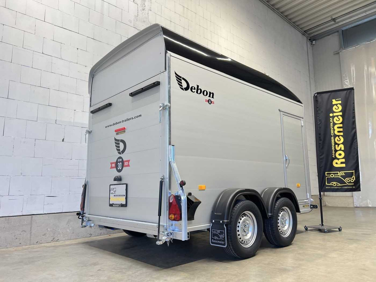 CHEVAL LIBERTE DEBON C500 Roadster Kofferanhänger - Τρέιλερ μοτοσυκλετών: φωτογραφία 5 CHEVAL LIBERTE DEBON C500 Roadster Kofferanhänger - Τρέιλερ μοτοσυκλετών: φωτογραφία 5