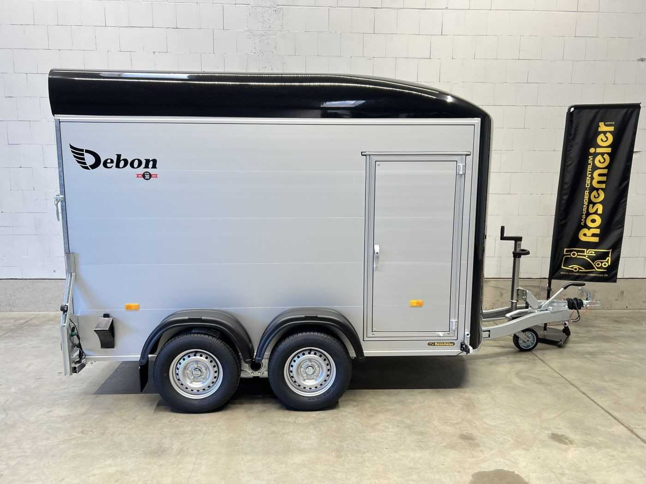 CHEVAL LIBERTE DEBON C500 Roadster Kofferanhänger - Τρέιλερ μοτοσυκλετών: φωτογραφία 2 CHEVAL LIBERTE DEBON C500 Roadster Kofferanhänger - Τρέιλερ μοτοσυκλετών: φωτογραφία 2