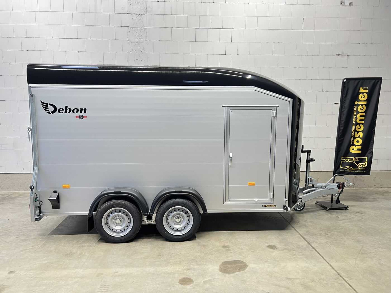 CHEVAL LIBERTE DEBON C700 Roadster Kofferanhänger - Ρυμούλκα κόφα: φωτογραφία 2 CHEVAL LIBERTE DEBON C700 Roadster Kofferanhänger - Ρυμούλκα κόφα: φωτογραφία 2