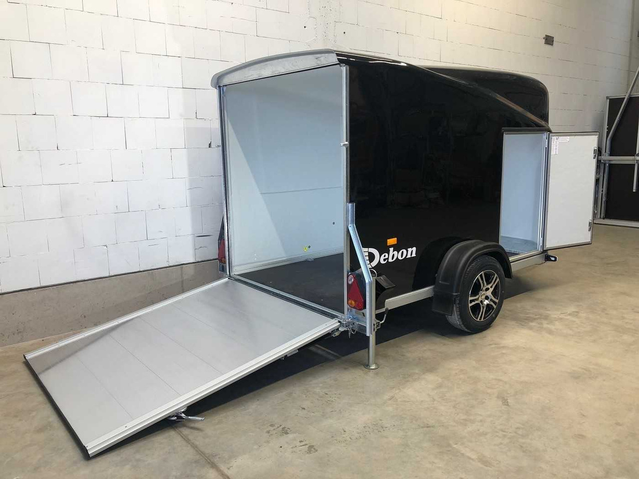 CHEVAL LIBERTE DEBON Cargo 1300.02+Tür Alu-Felgen Kofferanhänger - Ρυμούλκα κόφα: φωτογραφία 5 CHEVAL LIBERTE DEBON Cargo 1300.02+Tür Alu-Felgen Kofferanhänger - Ρυμούλκα κόφα: φωτογραφία 5