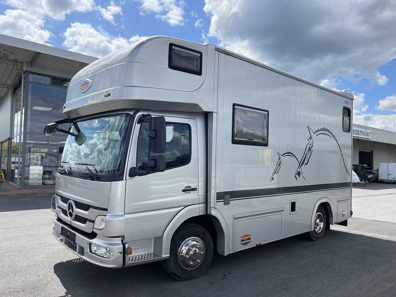 MERCEDES-BENZ Atego 918L LKW - Φορτηγό μεταφοράς αλόγων: φωτογραφία 4 MERCEDES-BENZ Atego 918L LKW - Φορτηγό μεταφοράς αλόγων: φωτογραφία 4