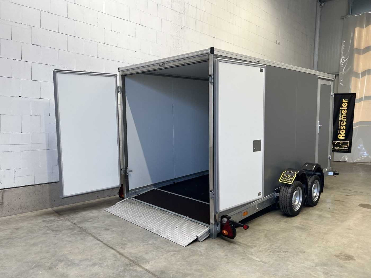 VEZEKO Husky FB K 35.40 EP Tür Kofferanhänger Absenker - Ρυμούλκα κόφα: φωτογραφία 2 VEZEKO Husky FB K 35.40 EP Tür Kofferanhänger Absenker - Ρυμούλκα κόφα: φωτογραφία 2