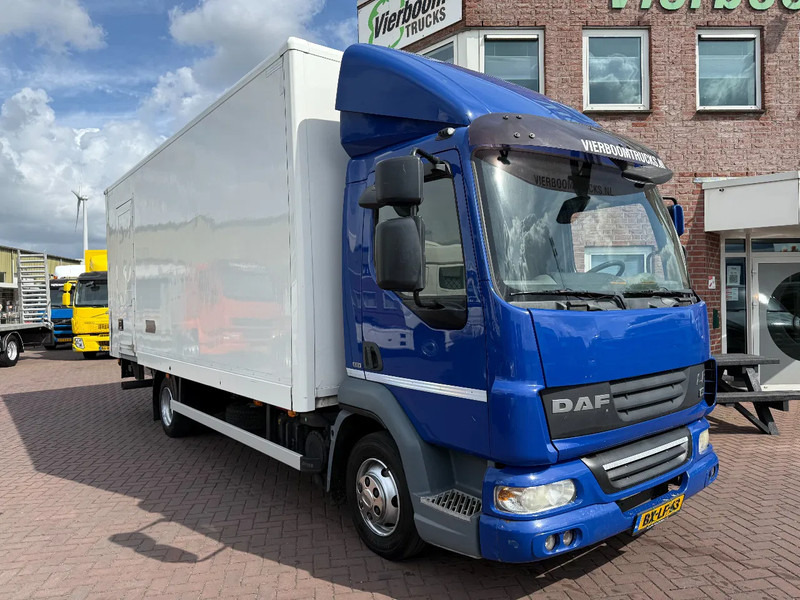DAF LF 45.160 LF45-160 EEV Koffer mit Ladebordwand 8.300KG - Φορτηγό κόφα: φωτογραφία 1 DAF LF 45.160 LF45-160 EEV Koffer mit Ladebordwand 8.300KG - Φορτηγό κόφα: φωτογραφία 1