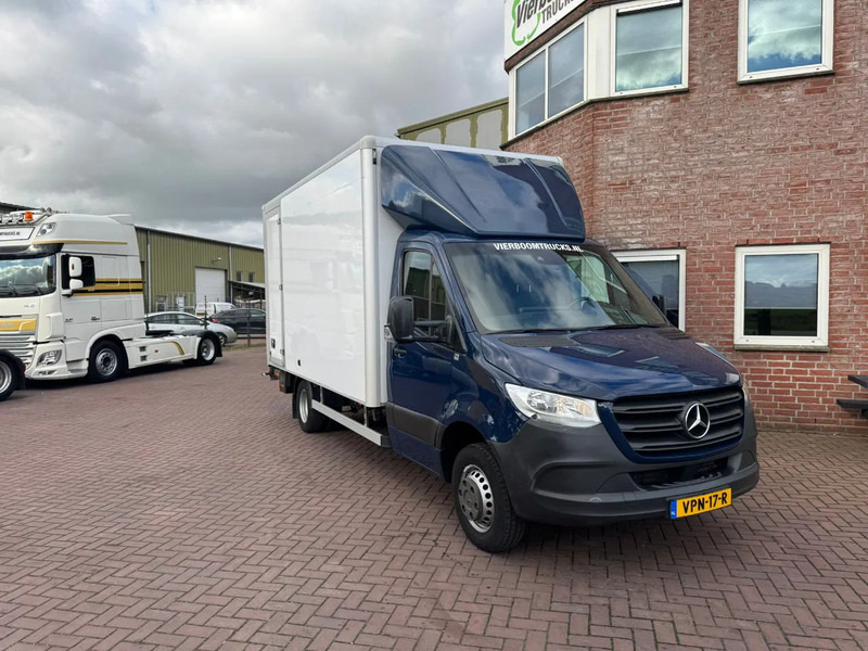 Mercedes-Benz Sprinter Sprinter 515CDI bakwagen met klep / automaat / MBUX /Navi / Airco / Camera / Top - Επαγγελματικό αυτοκίνητο κόφα: φωτογραφία 1 Mercedes-Benz Sprinter Sprinter 515CDI bakwagen met klep / automaat / MBUX /Navi / Airco / Camera / Top - Επαγγελματικό αυτοκίνητο κόφα: φωτογραφία 1