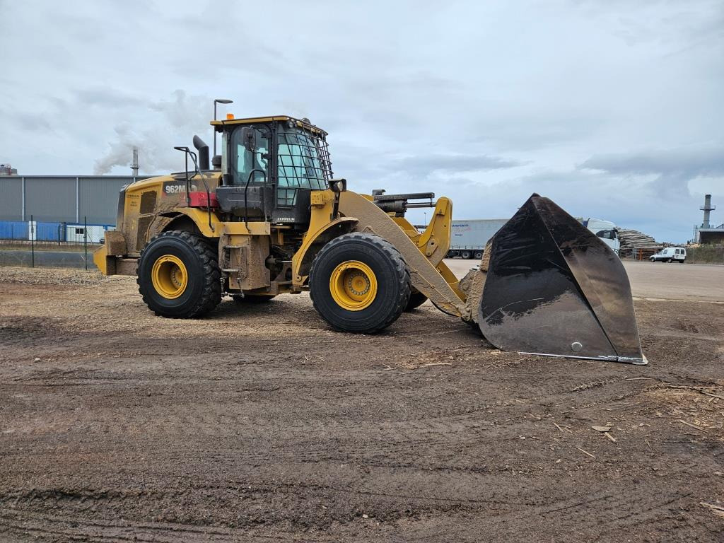 CATERPILLAR - Ελαστιχοφόρος φορτωτής: φωτογραφία 2 CATERPILLAR - Ελαστιχοφόρος φορτωτής: φωτογραφία 2