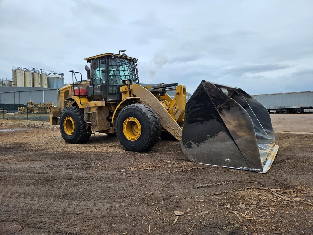 CATERPILLAR - Ελαστιχοφόρος φορτωτής: φωτογραφία 1 CATERPILLAR - Ελαστιχοφόρος φορτωτής: φωτογραφία 1