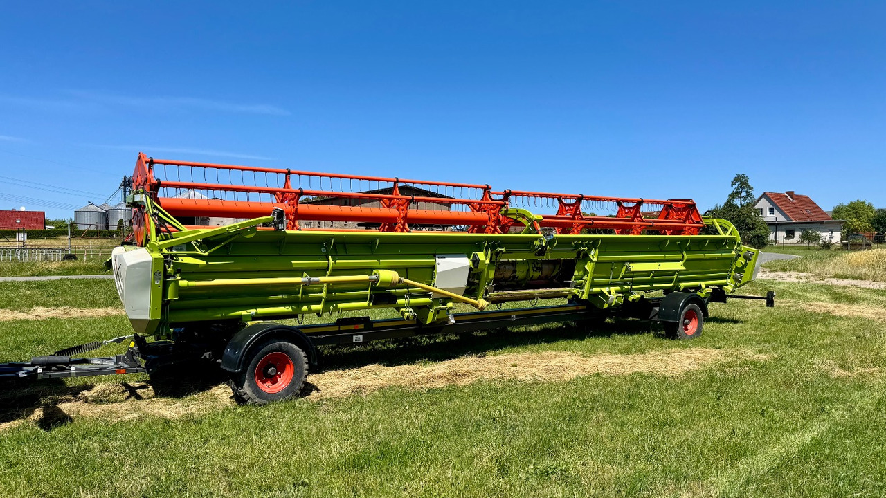 CLAAS Lexion 6900 TerraTrac 890 full Options - Θεριζοαλωνιστική μηχανή: φωτογραφία 4 CLAAS Lexion 6900 TerraTrac 890 full Options - Θεριζοαλωνιστική μηχανή: φωτογραφία 4