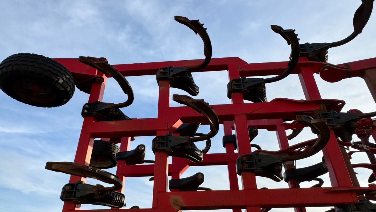 Horsch Tiger 8AS Reifenpacker TopRing - Καλλιεργητής: φωτογραφία 5 Horsch Tiger 8AS Reifenpacker TopRing - Καλλιεργητής: φωτογραφία 5