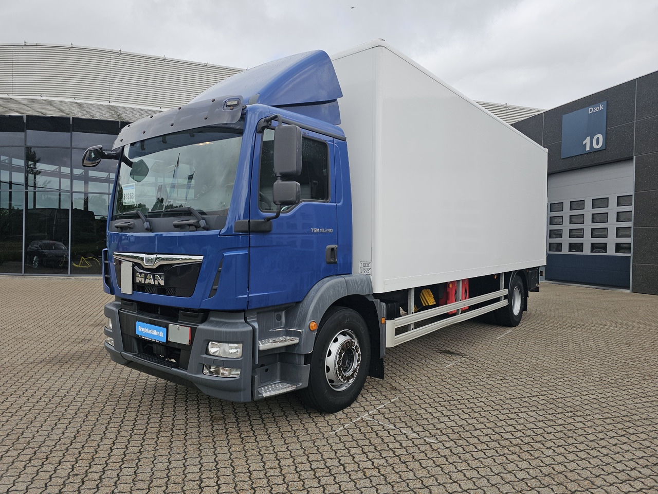 MAN TGM 18.290 - Φορτηγό κόφα: φωτογραφία 1 MAN TGM 18.290 - Φορτηγό κόφα: φωτογραφία 1