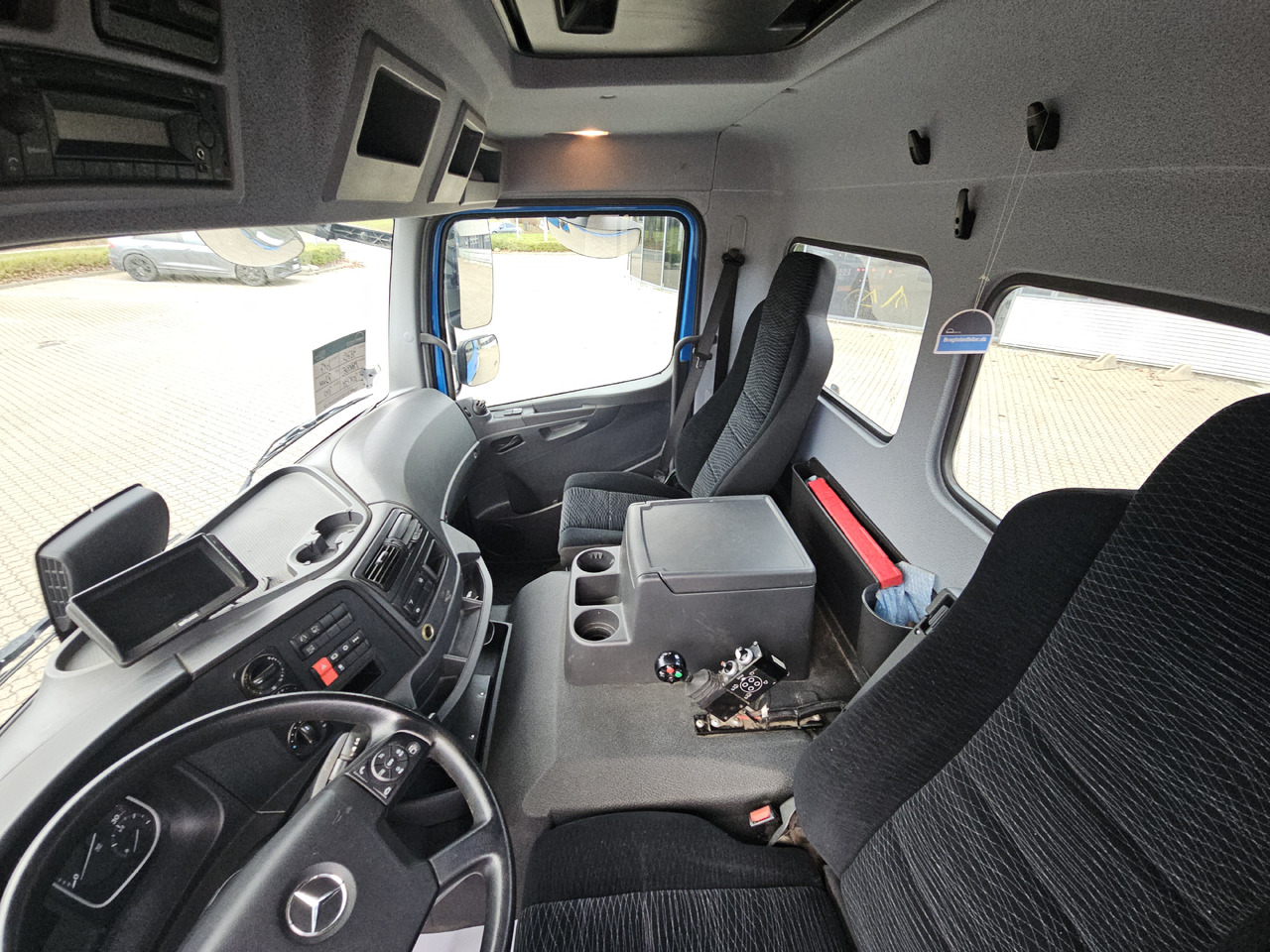 Φορτηγό μεταφοράς εμπορευματοκιβωτίων/ Κινητό αμάξωμα Mercedes Atego 1224: φωτογραφία 6