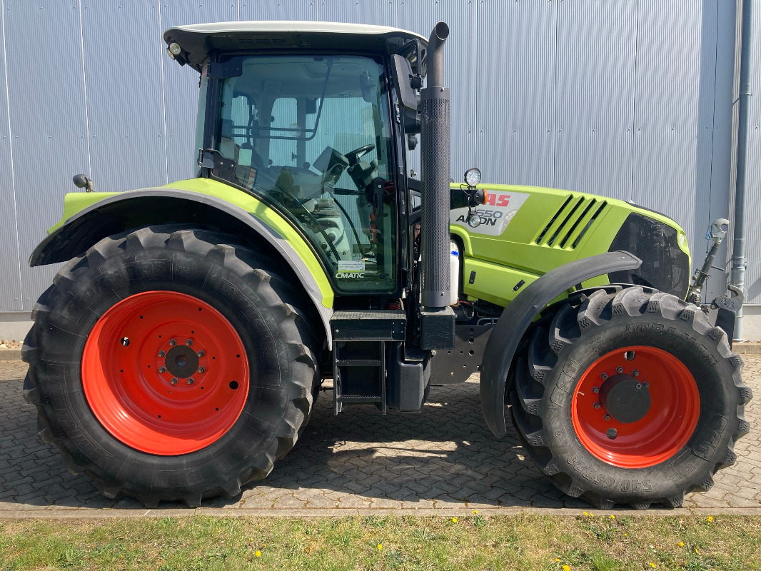 CLAAS Arion 650 CMATIC - Τρακτέρ: φωτογραφία 1 CLAAS Arion 650 CMATIC - Τρακτέρ: φωτογραφία 1