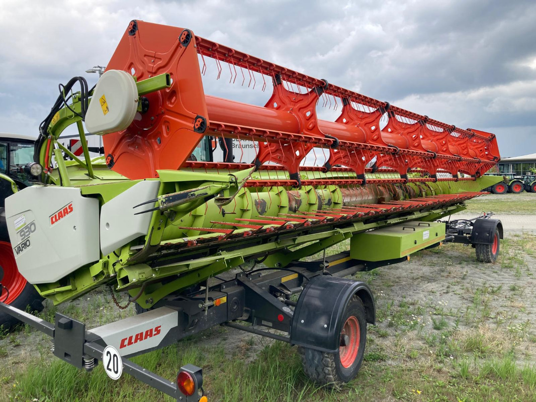 CLAAS Trion 750 - Θεριζοαλωνιστική μηχανή: φωτογραφία 2 CLAAS Trion 750 - Θεριζοαλωνιστική μηχανή: φωτογραφία 2