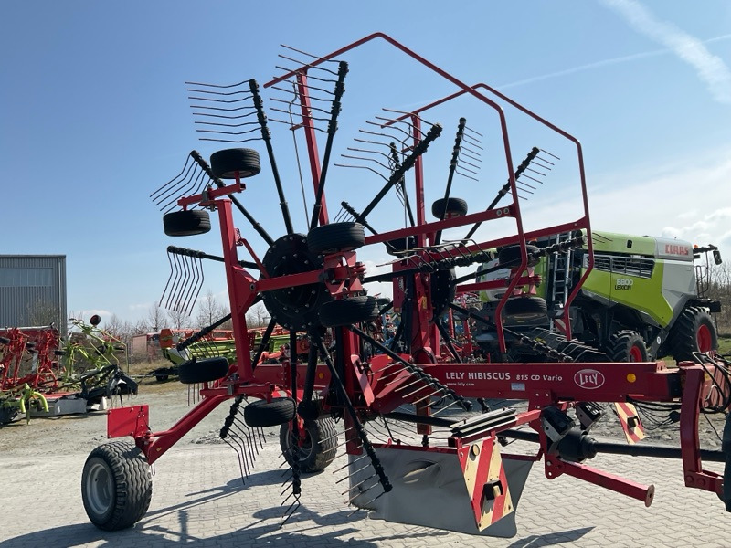 Lely Hibiscus 815 CD Vario - Χορτοσυλλέκτης: φωτογραφία 1 Lely Hibiscus 815 CD Vario - Χορτοσυλλέκτης: φωτογραφία 1