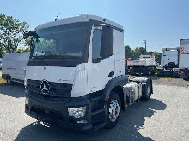 Mercedes-Benz Actros MB 1843 Kipphyd. vorbereitung und ADR - Τράκτορας: φωτογραφία 3 Mercedes-Benz Actros MB 1843 Kipphyd. vorbereitung und ADR - Τράκτορας: φωτογραφία 3