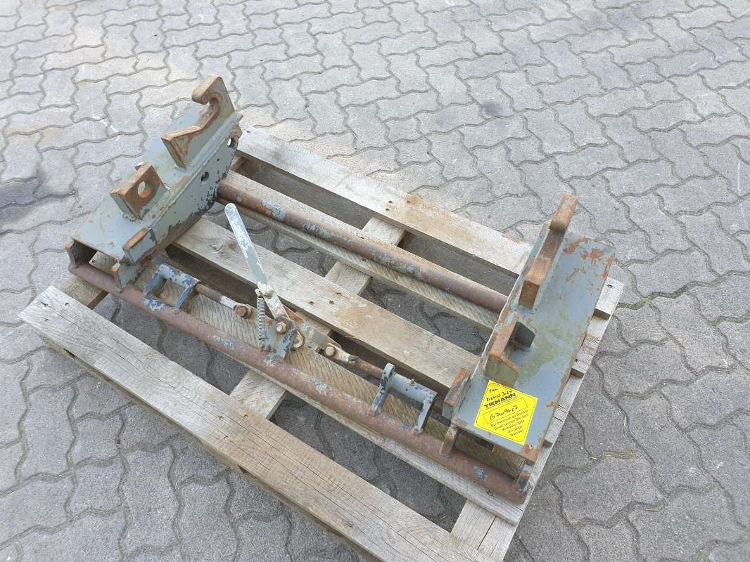 ADAPTERRAHMEN KRAMER / EURO - Φορτωτησ για τρακτερ: φωτογραφία 3 ADAPTERRAHMEN KRAMER / EURO - Φορτωτησ για τρακτερ: φωτογραφία 3