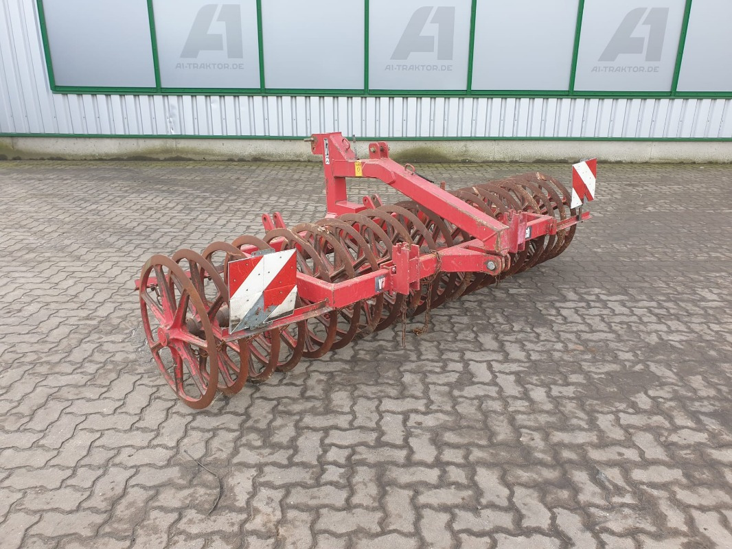 BVL FP300 7 - Φρεζοσβαρνα: φωτογραφία 4 BVL FP300 7 - Φρεζοσβαρνα: φωτογραφία 4