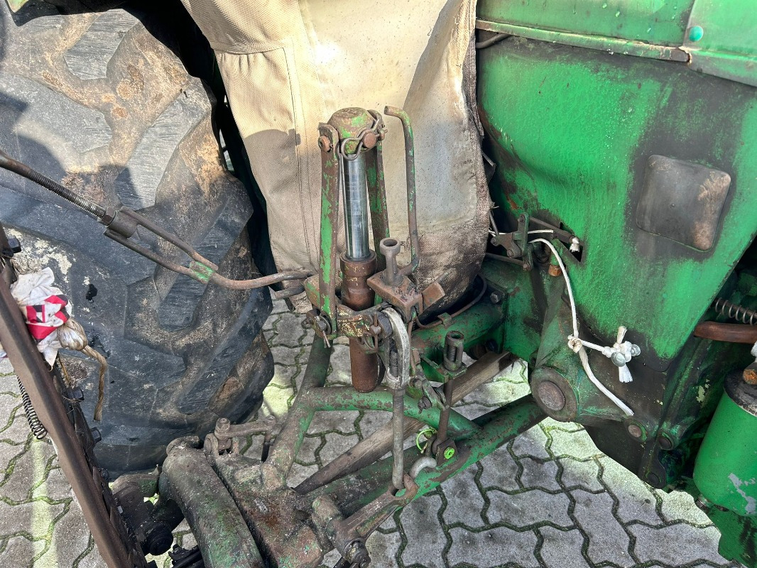 Deutz D 4005 - Τρακτέρ: φωτογραφία 5 Deutz D 4005 - Τρακτέρ: φωτογραφία 5