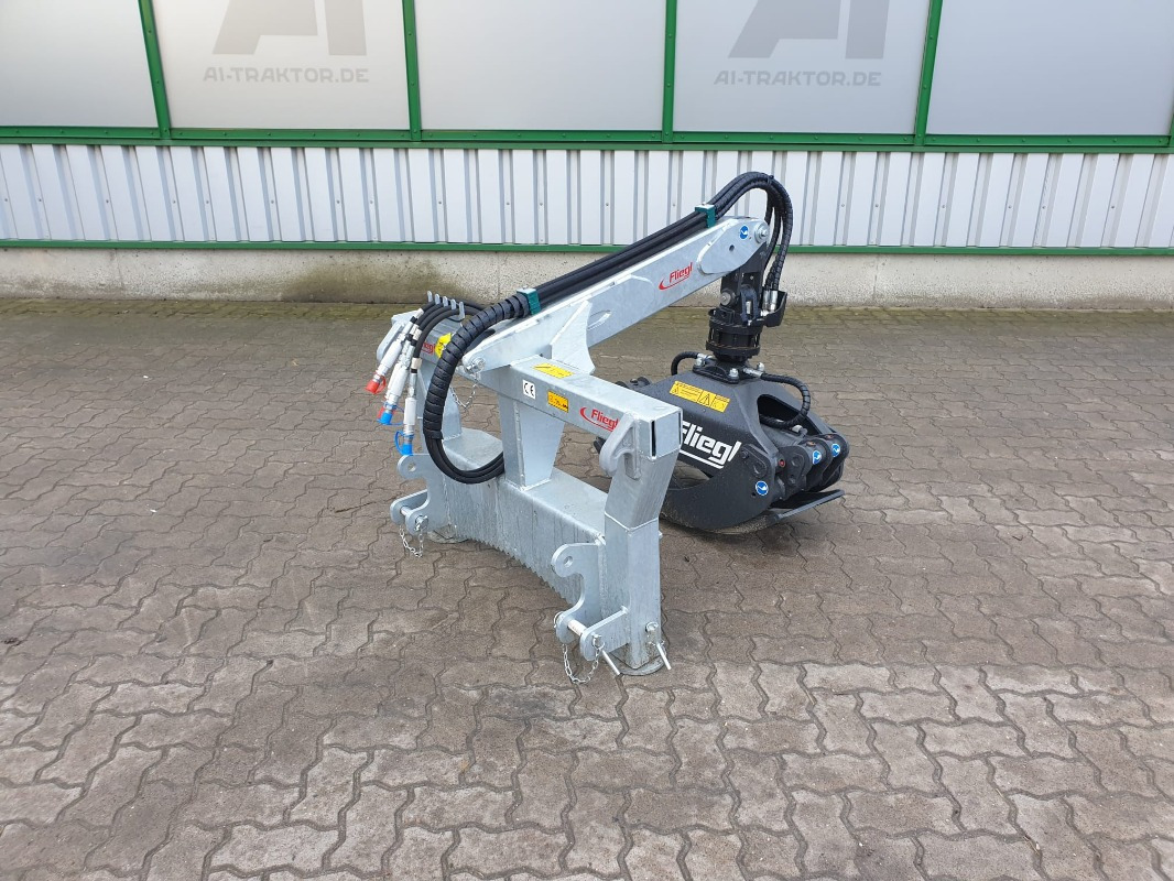 Fliegl RZ 185 COMBI PLUS - Δασικά μηχανήματα: φωτογραφία 1 Fliegl RZ 185 COMBI PLUS - Δασικά μηχανήματα: φωτογραφία 1