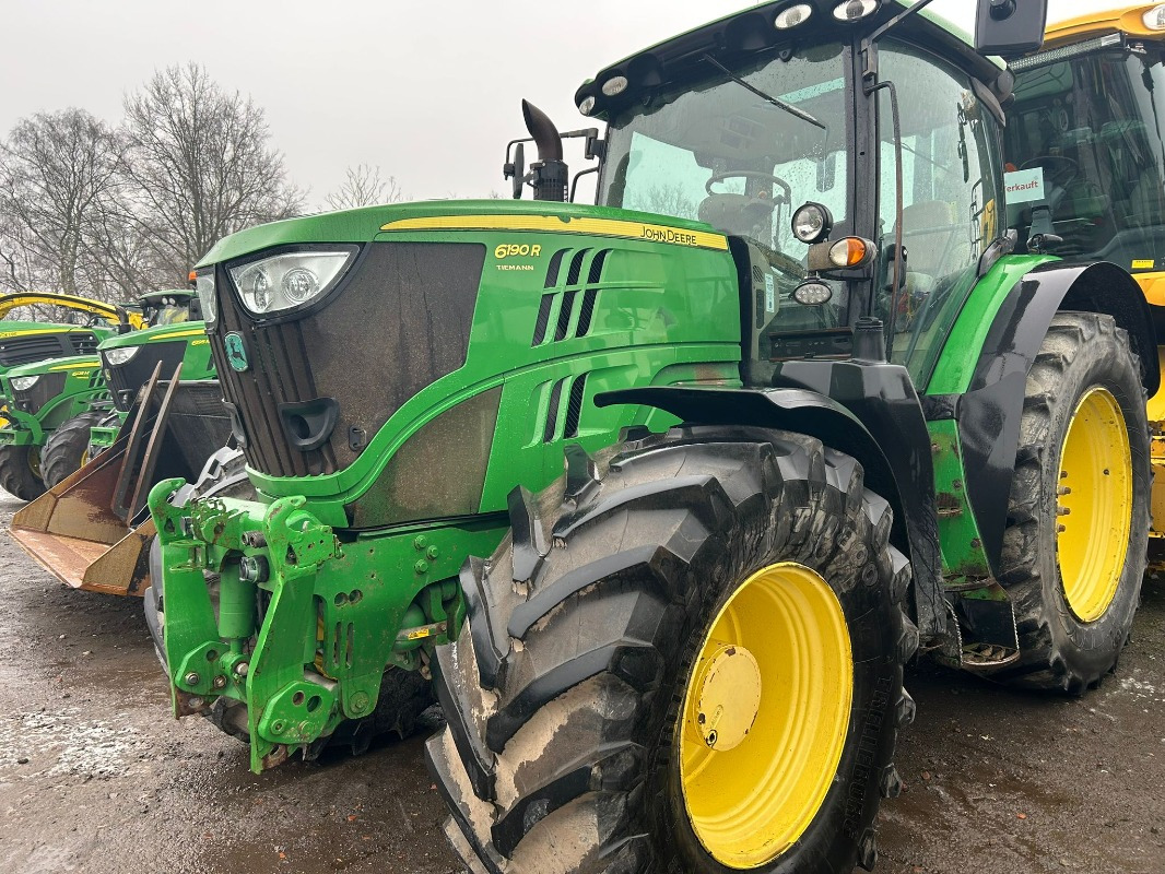 John Deere 6190R - Τρακτέρ: φωτογραφία 1 John Deere 6190R - Τρακτέρ: φωτογραφία 1