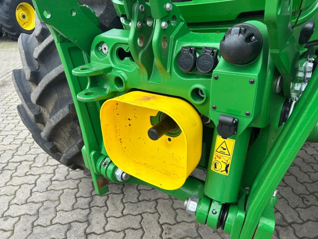 John Deere 6R 155 - Τρακτέρ: φωτογραφία 4 John Deere 6R 155 - Τρακτέρ: φωτογραφία 4