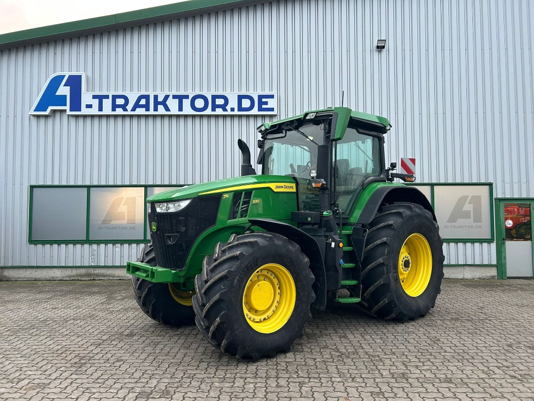John Deere 7R 330 e23 - Τρακτέρ: φωτογραφία 1 John Deere 7R 330 e23 - Τρακτέρ: φωτογραφία 1