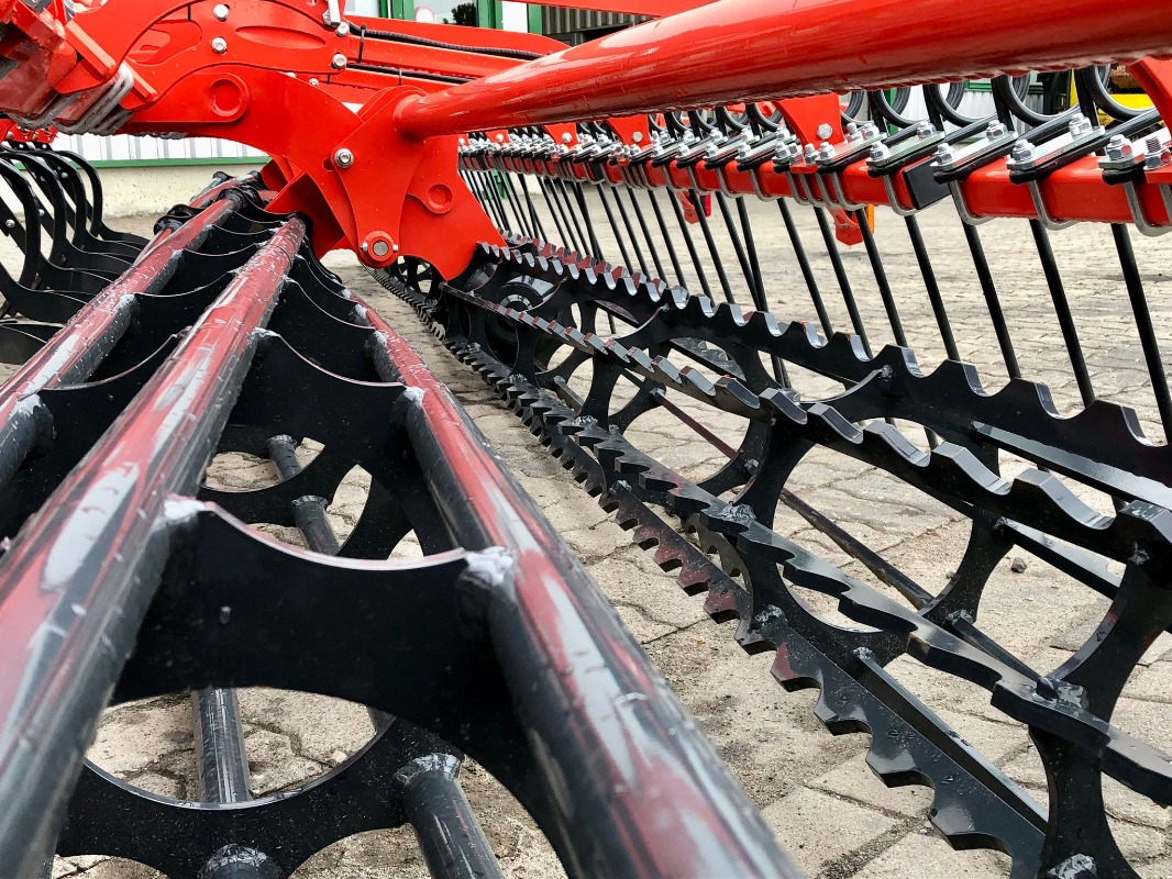 Kuhn PROLANDER 600 R - Μηχανή οργώματος: φωτογραφία 5 Kuhn PROLANDER 600 R - Μηχανή οργώματος: φωτογραφία 5