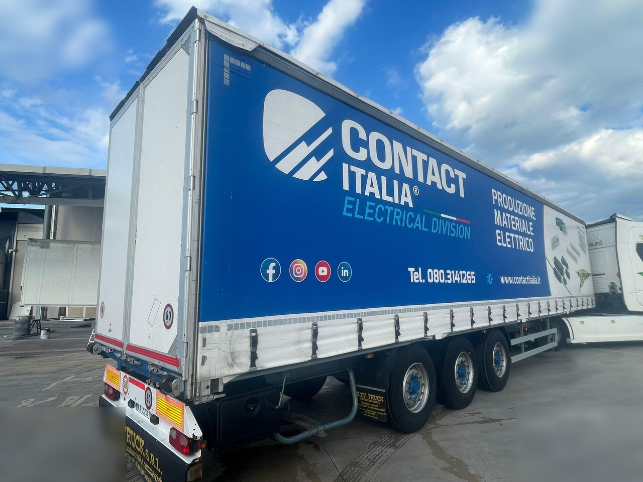 MERKER - Επικαθήμενο κουρτίνα: φωτογραφία 1 MERKER - Επικαθήμενο κουρτίνα: φωτογραφία 1