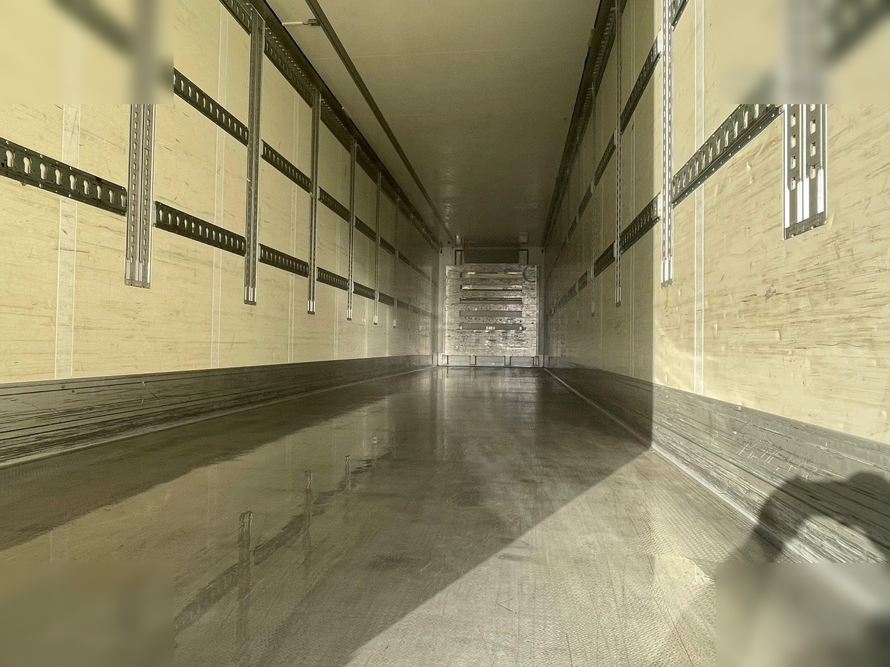 SCHMITZ CARGOBULL - Επικαθήμενο ψυγείο: φωτογραφία 3 SCHMITZ CARGOBULL - Επικαθήμενο ψυγείο: φωτογραφία 3