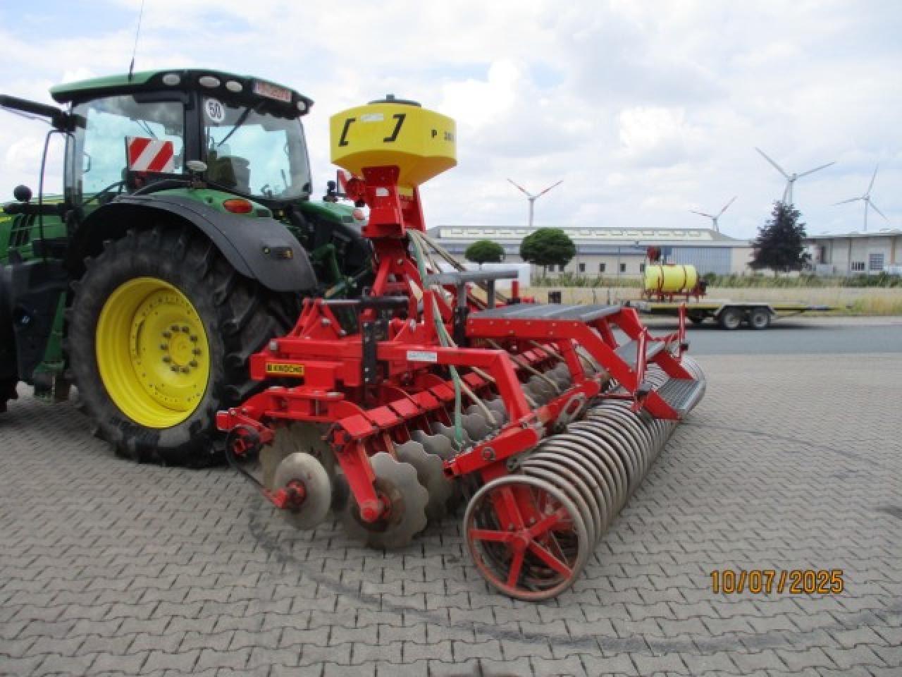 Knoche Knoche - Δισκοσβάρνα: φωτογραφία 4 Knoche Knoche - Δισκοσβάρνα: φωτογραφία 4