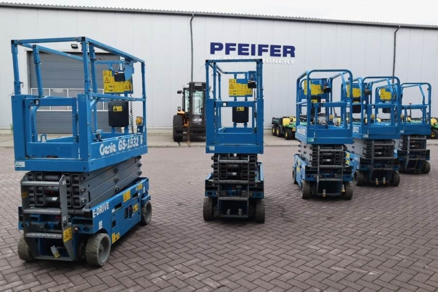 Ψαλιδωτό ανυψωτικό Genie GS1932 E-Drive Several In Stock, 8m Working Height: φωτογραφία 8